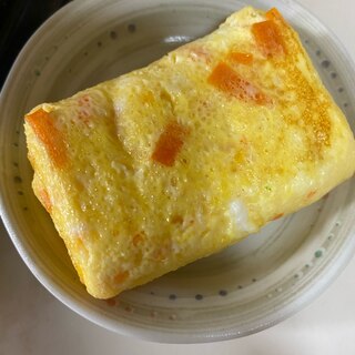 離乳食　にんじん卵焼き